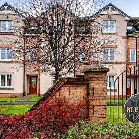 4 Bedroom Townhouse In Stirling Exteriör bild