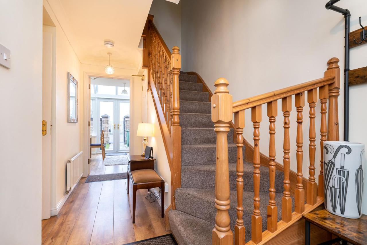 4 Bedroom Townhouse In Stirling Exteriör bild