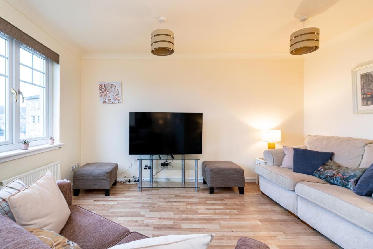4 Bedroom Townhouse In Stirling Exteriör bild